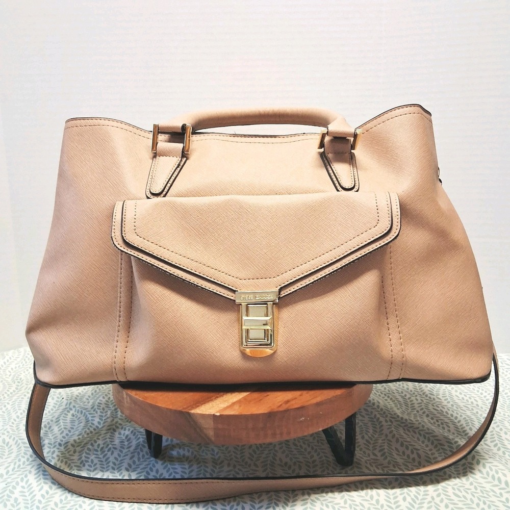 Steve Madden Large Tan Satchel Shoulder Bag With Top Handle Gold Hardware Lined